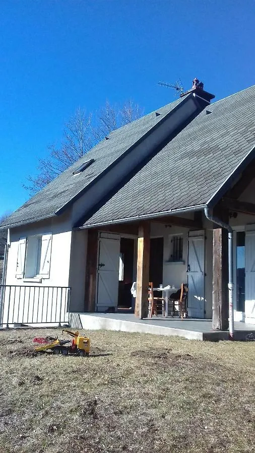 Maison Le Pre Grand Murat-le-Quaire Holiday home